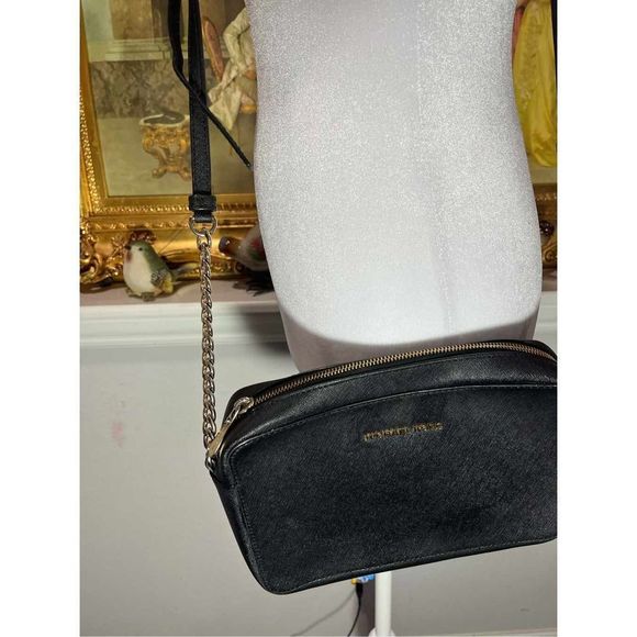 Michael Kors Black Jet bag - Picture 2 of 7